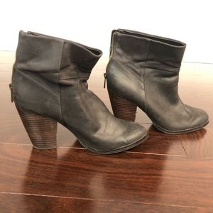 Vegan black ankle booties, zipper back